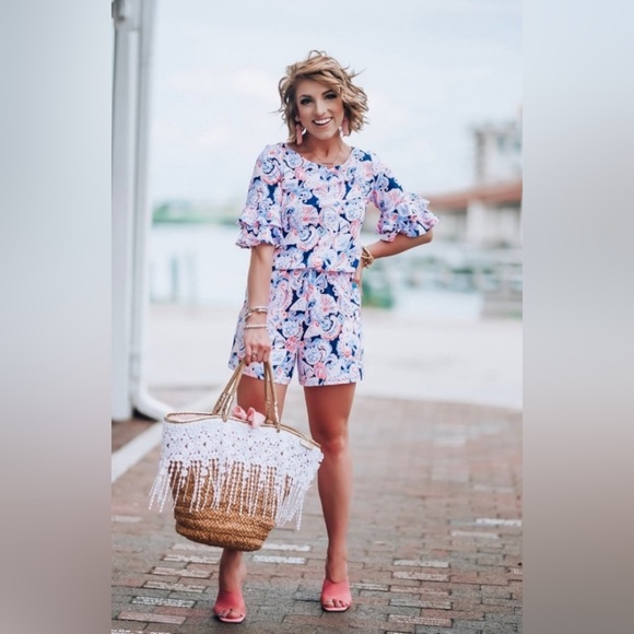 Lilly Pulitzer Lula Romper High Tide Navy Short Ruffle Sleeve Its For Shore - Picture 1 of 10